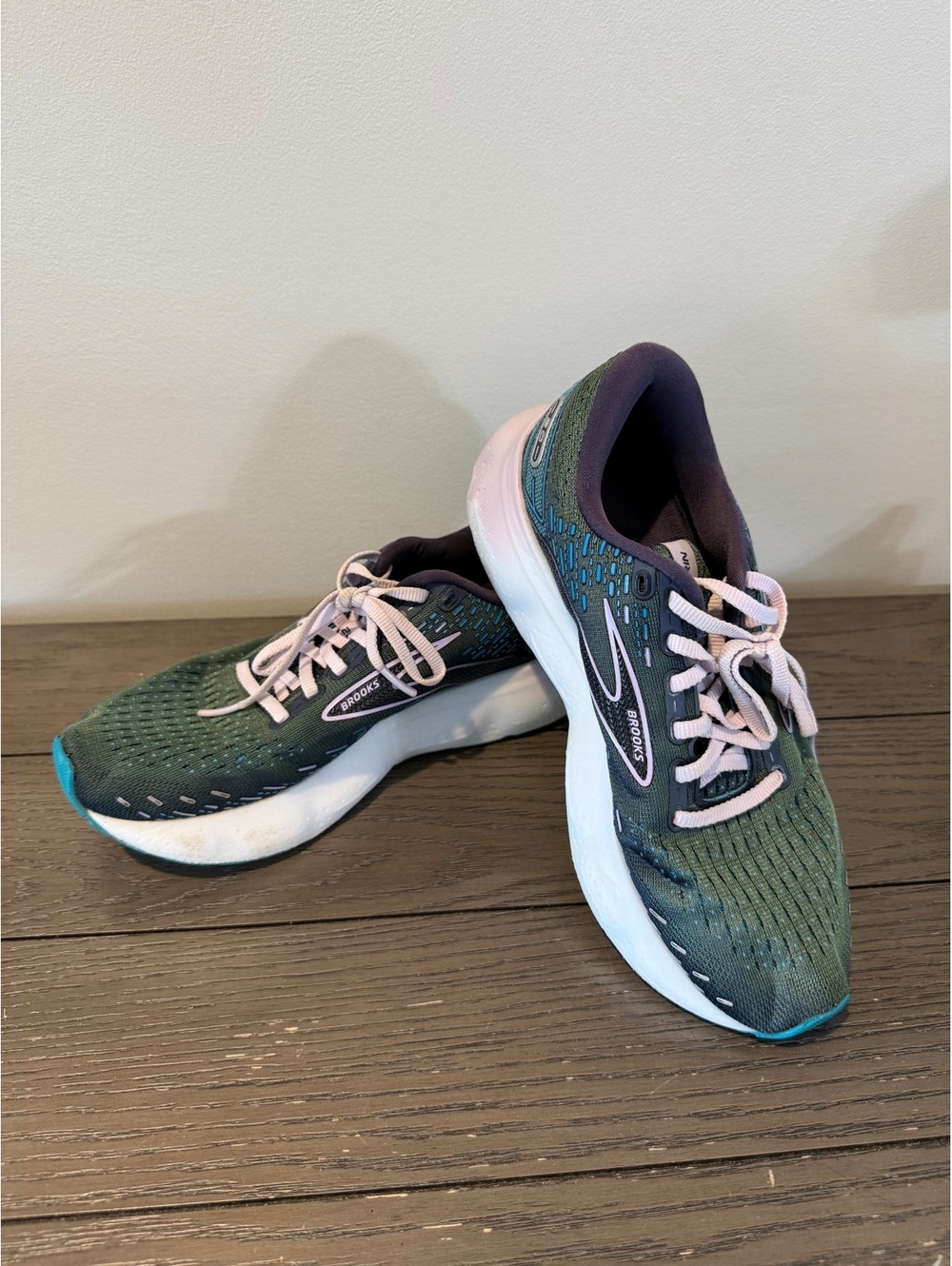 Brooks Glycerin 20 Running Shoes Women’s 7.5